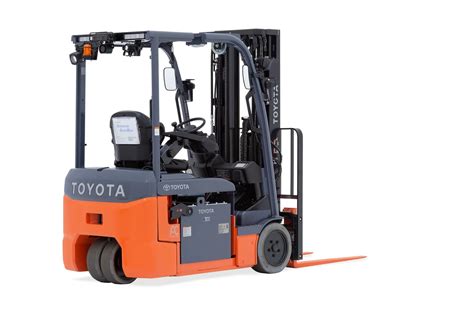 3-Wheel Electric Forklift | Assembled in the U.S.A. | Toyota Forklifts