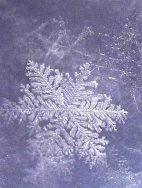 Basic Structure and Formation of Snowflakes | HubPages