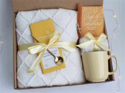 45 Best Gift Boxes for Women to make her day - atinydreamer