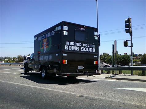 Bomb Squad Truck by Firey-Fox on DeviantArt