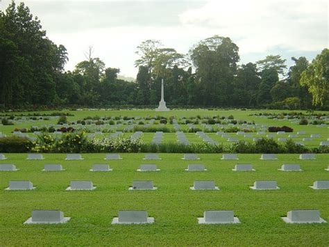 PNG. Lae War Cemetery - World War Two Cemeteries - A photographic guide to the cemeteries and ...