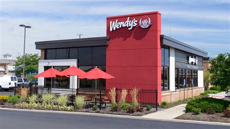 Wendy's 3232 Sunridge Blvd. N.E.: fast food, burgers, chicken, chicken ...