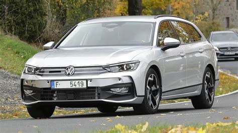 2023 Volkswagen Passat spied - Automotive Daily