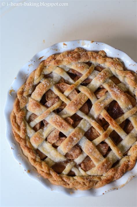 i heart baking!: lattice apple pie with braided crust