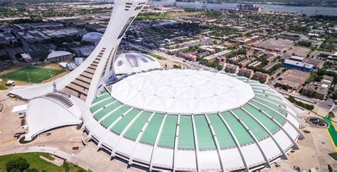 Montrealers have strong reaction to Olympic Stadium roof renovations ...