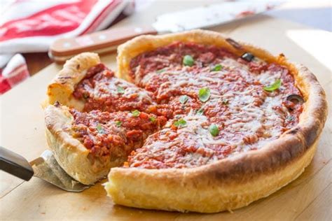 Deep Dish Pizza Recipe - Chicago Style : Recipe Girl