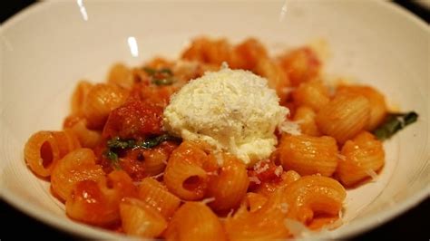 30 Dishes From Around The Country Every Pasta Lover Must Try