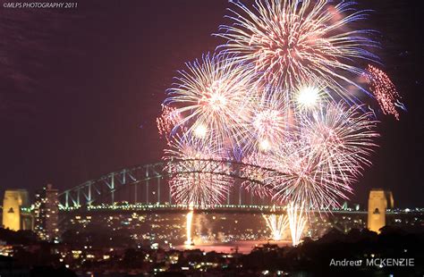 "Sydney Harbour Bridge Fireworks, 2011/12 NYE" by Andrew MCKENZIE | Redbubble