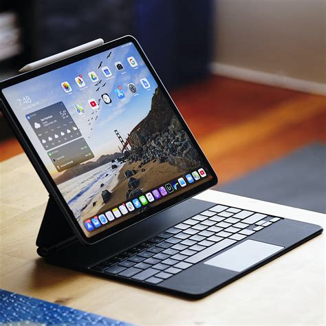 iPad Pro Magic Keyboard - Gadget Central