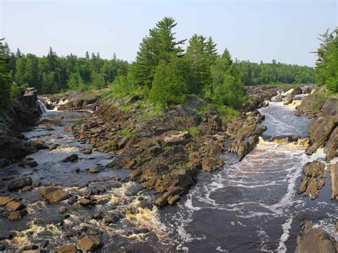 How to Enjoy a Perfect Weekend at Jay Cooke State Park - Beyond The Tent