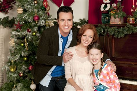 Christmas Magic | Hallmark Movies and Mysteries