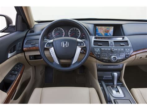 2011 Honda Accord: 24 Interior Photos | U.S. News