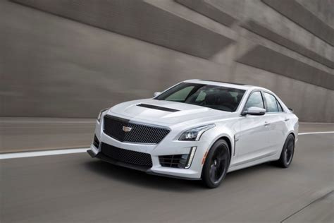 2018 Cadillac CTS-V Overview - The News Wheel