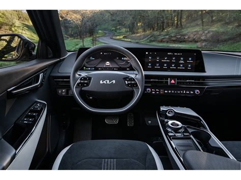 2023 Kia EV6: 40 Interior Photos | U.S. News