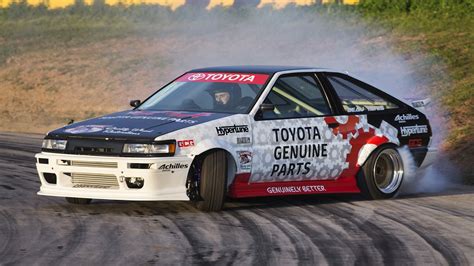 Drift King Keiichi Tsuchiya reveals restored Toyota AE86