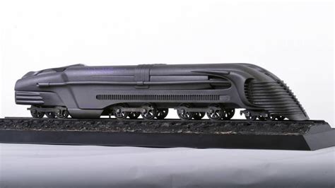 Giger Train : r/snowpiercer