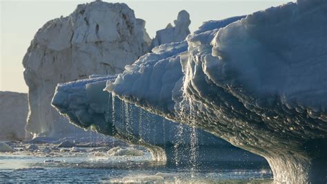 Towering ice arches in the Arctic are melting, putting 'Last Ice Area ...