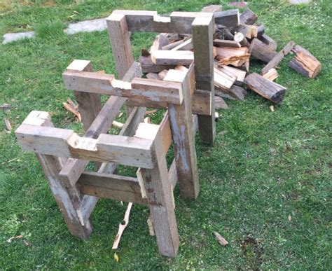 Only_Dead_Fish_Go_With_The_Flow: Wood cutting workbench for chainsaw