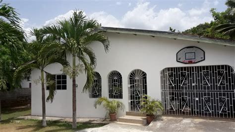 Jamaican Houses - Untainted Pictures Of Typical Houses In Jamaica