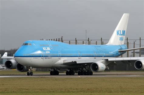 File:KLM Asia Boeing 747-400 KvW.jpg - Wikipedia, the free encyclopedia