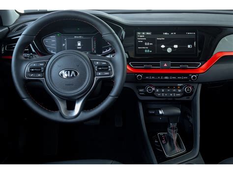 2022 Kia Niro: 212 Interior Photos | U.S. News