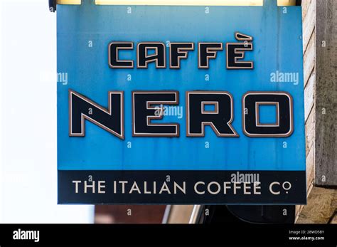 Cafe nero logo hi-res stock photography and images - Alamy