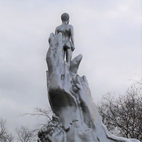 Mary Wollstonecraft, statue for : London Remembers, Aiming to capture ...