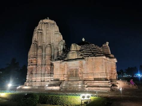 Rajarani Temple- History, Architecture, Ticket Price, Timings, and Much More! - InBhubaneswar