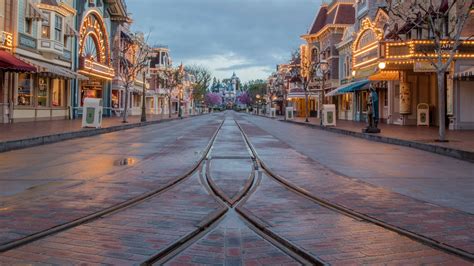 Main Street, U.S.A., Refurbishment Complete at Disneyland Park | Disney Parks Blog