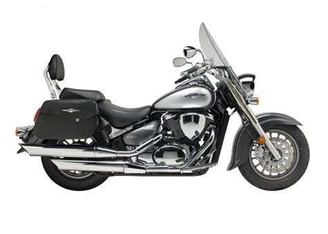 SUZUKI BOULEVARD C50 - Review and photos