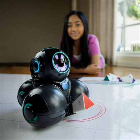 10 holiday tech toys for tweens and big kids | Tech Holiday Gift Guide 2018