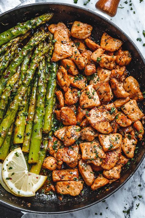 Garlic Butter Chicken Bites and Asparagus Recipe – Best Chicken Recipe — Eatwell101