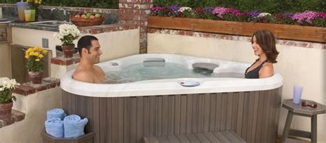 Tacoma™ 680 Hot Tub: Find the Best Portable Hot Tubs | Backyards of ...