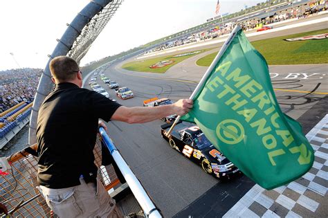 The Eight NASCAR Flags for the Racetrack