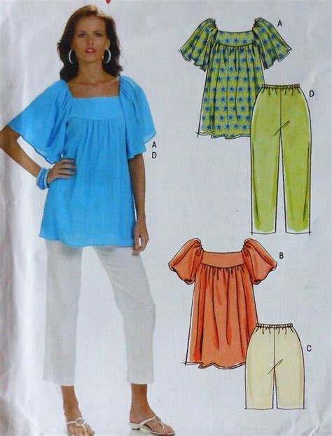 TopsShortsand Capri Pants Sewing Pattern UNCUT Sizes 8-16