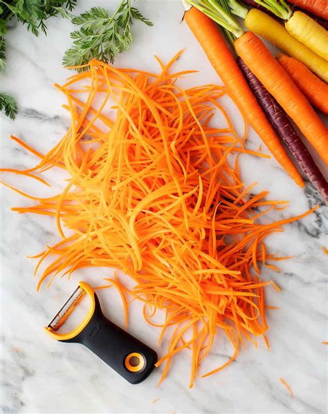 How to Julienne Carrots Recipe - Love and Lemons