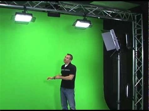 How To Effectively Light Your Green Screen - YouTube