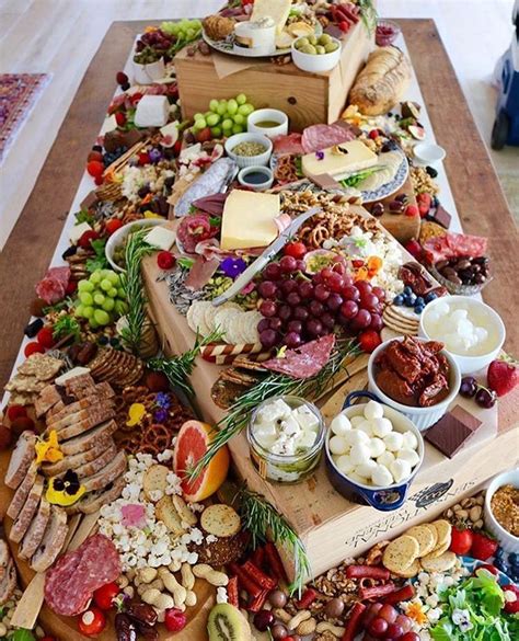 #YUM. 👌🏼👌🏼Christmas party platter sorted. @yourplattermatters # ...