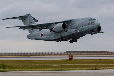 Kawasaki C-2: Japan’s Modern Airlift Solution