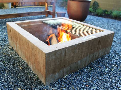 Make Your Backyard Cozy with Concrete Fire Pit | FIREPLACE DESIGN IDEAS