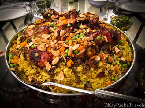 Oozie -- Jordanian dish with lamb, ground beef, spices, rice, chicken ...