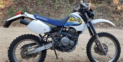 Suzuki DR350 Review & Specs: Is It Worth Buying Today? - Motocross Hideout