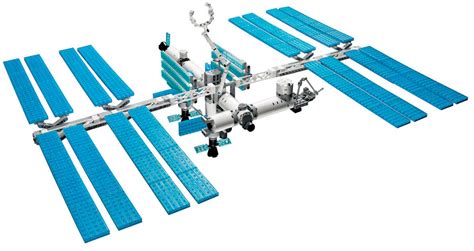 LEGO Space Station to Be Built on Real Space Station - autoevolution