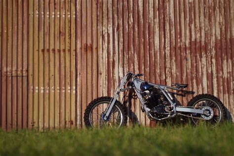 Honda XR400 Custom by Bunny Builds – BikeBound