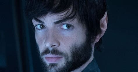 Star Trek: Discovery Unveils Your New Bearded Spock