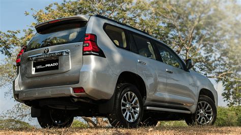 Toyota Land Cruiser Prado | Top Gear Philippines