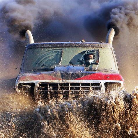 Extreme Day mud bog | Smithsonian Photo Contest | Smithsonian Magazine