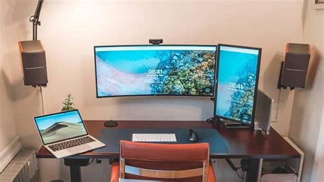 Best Curved Monitor Mounts in 2022 | MonitorArms.co