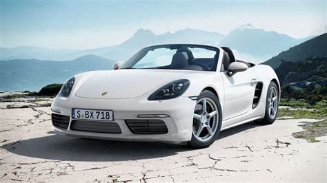 [High Resolution] 2023 Porsche 718 Boxster Specs