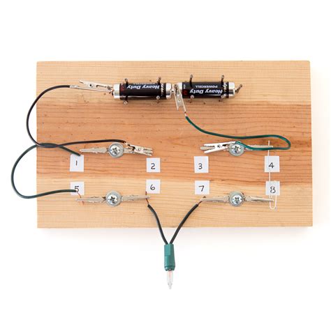 Circuit Workbench: Physics & Electricity Science Activity | Exploratorium Teacher Institute Project